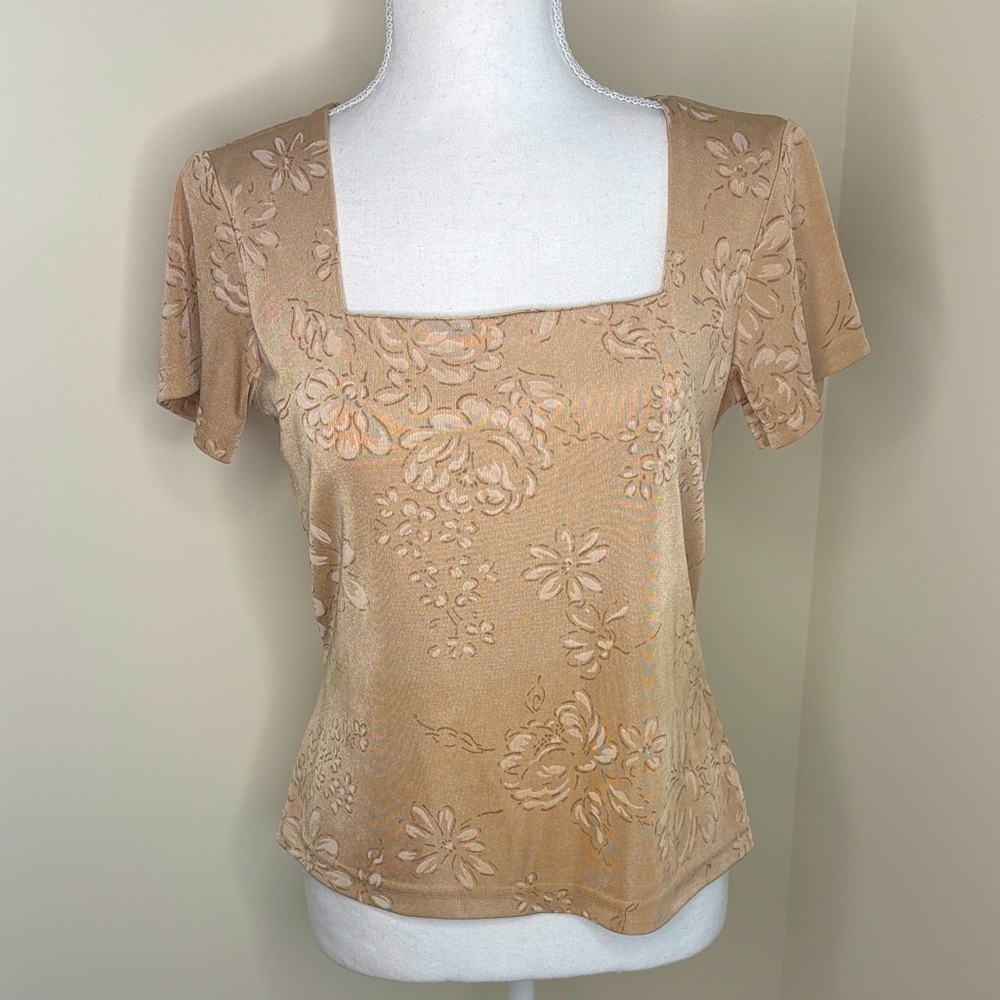 Wrapper Tan Floral Women's Blouse with Square Neckline. Small